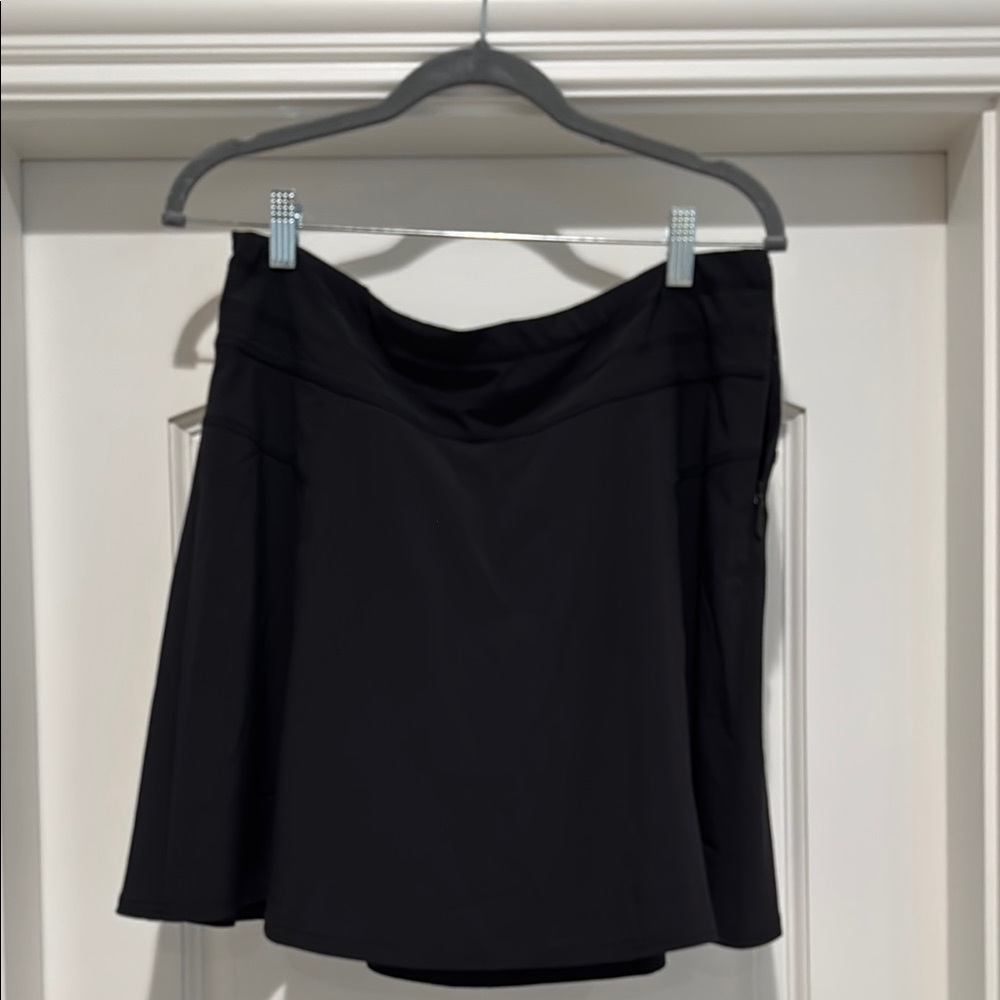 Athleta All Day Mini Skort in Classic Black